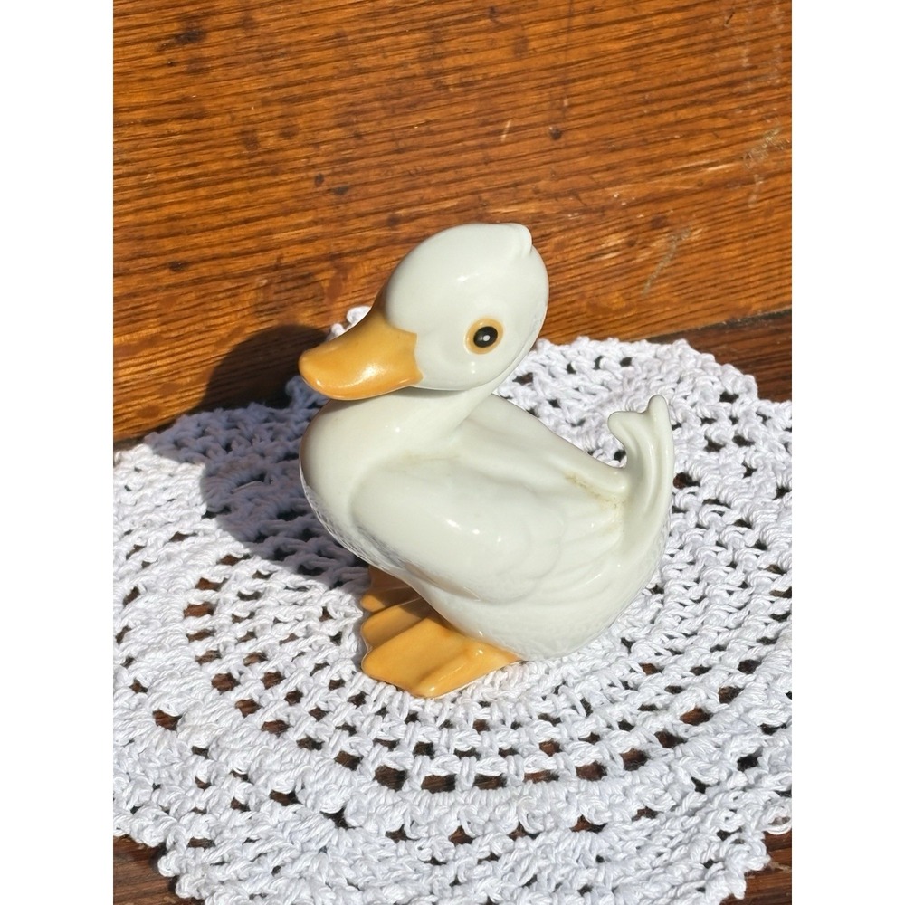 Vintage Homco White Duck Porcelain Figurine 3" Cottagecore Farm Decor